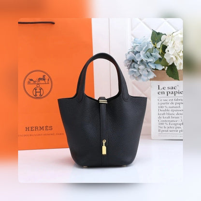 new-luxury-designer-bags-nm23484
