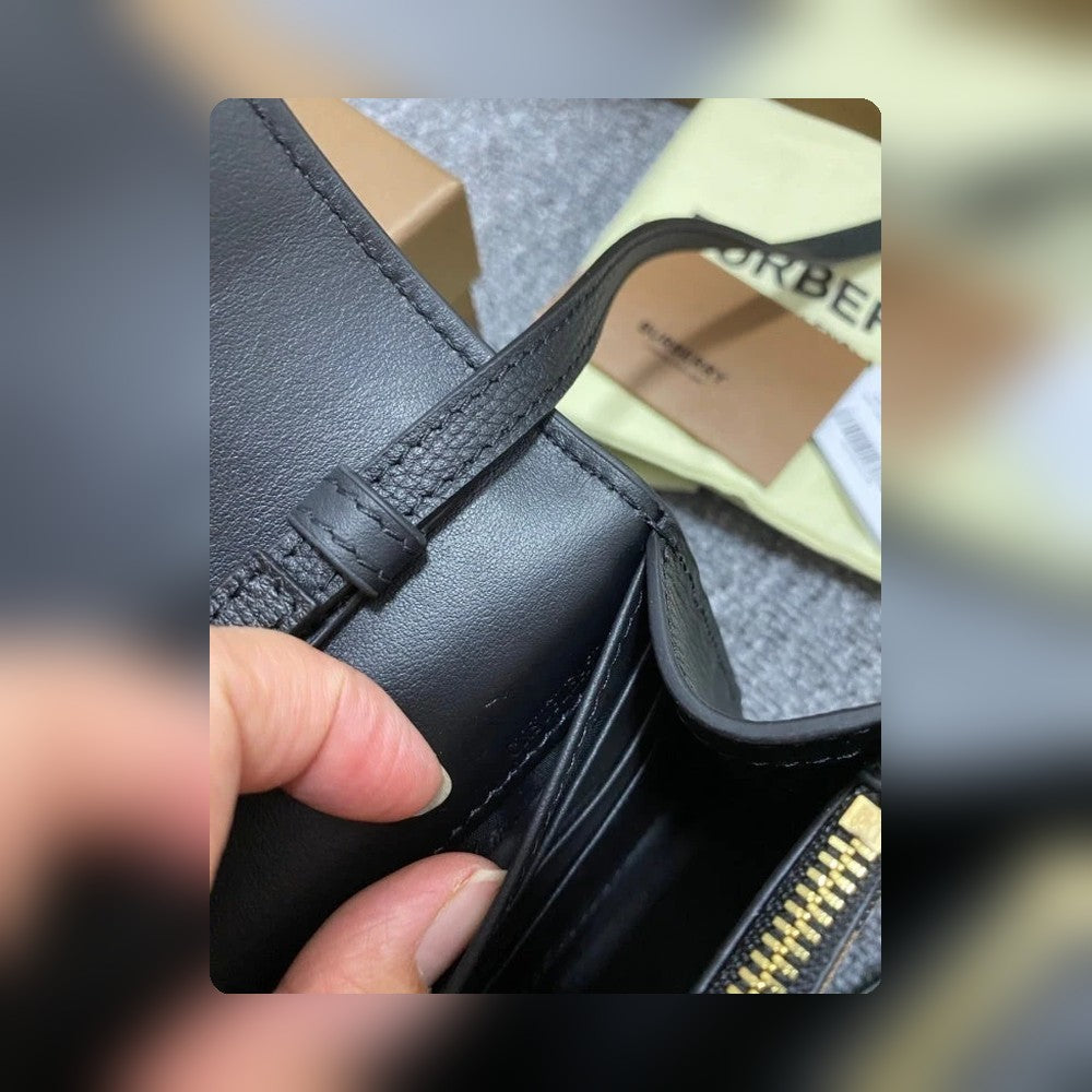 Anum Bags - High-Quality Designer Products for You - AFFORDABLE LUXURY BAGS - 17410