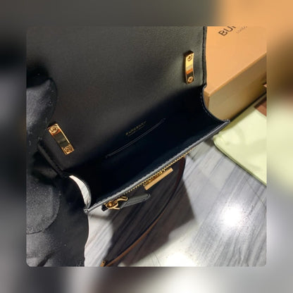 Anum Bags - High-Quality Designer Products for You - AFFORDABLE LUXURY BAGS - 17182