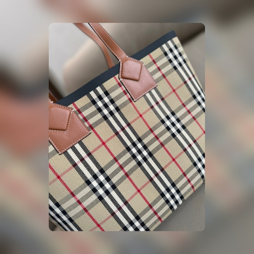 Anum Bags - High-Quality Designer Products for You - AFFORDABLE LUXURY BAGS - 17530