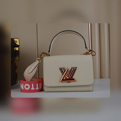 Anum Bags ln Luxury Bag --56860