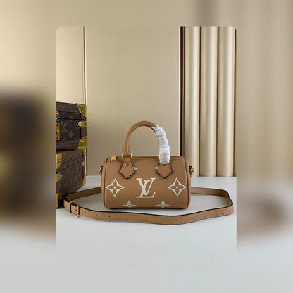 Anum Bags ln Luxury Bag --58180
