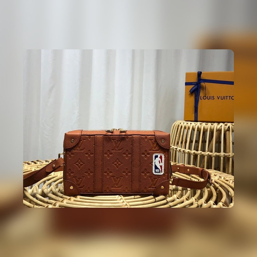 Anum Bags ln Luxury Bag --56266