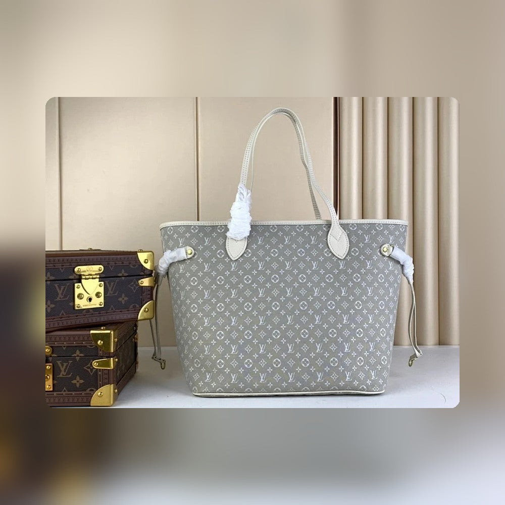 Anum Bags ln Luxury Bag --56372