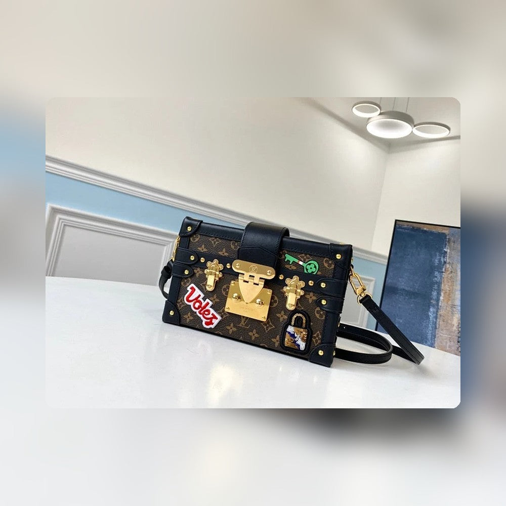 Anum Bags ln Luxury Bag --56488