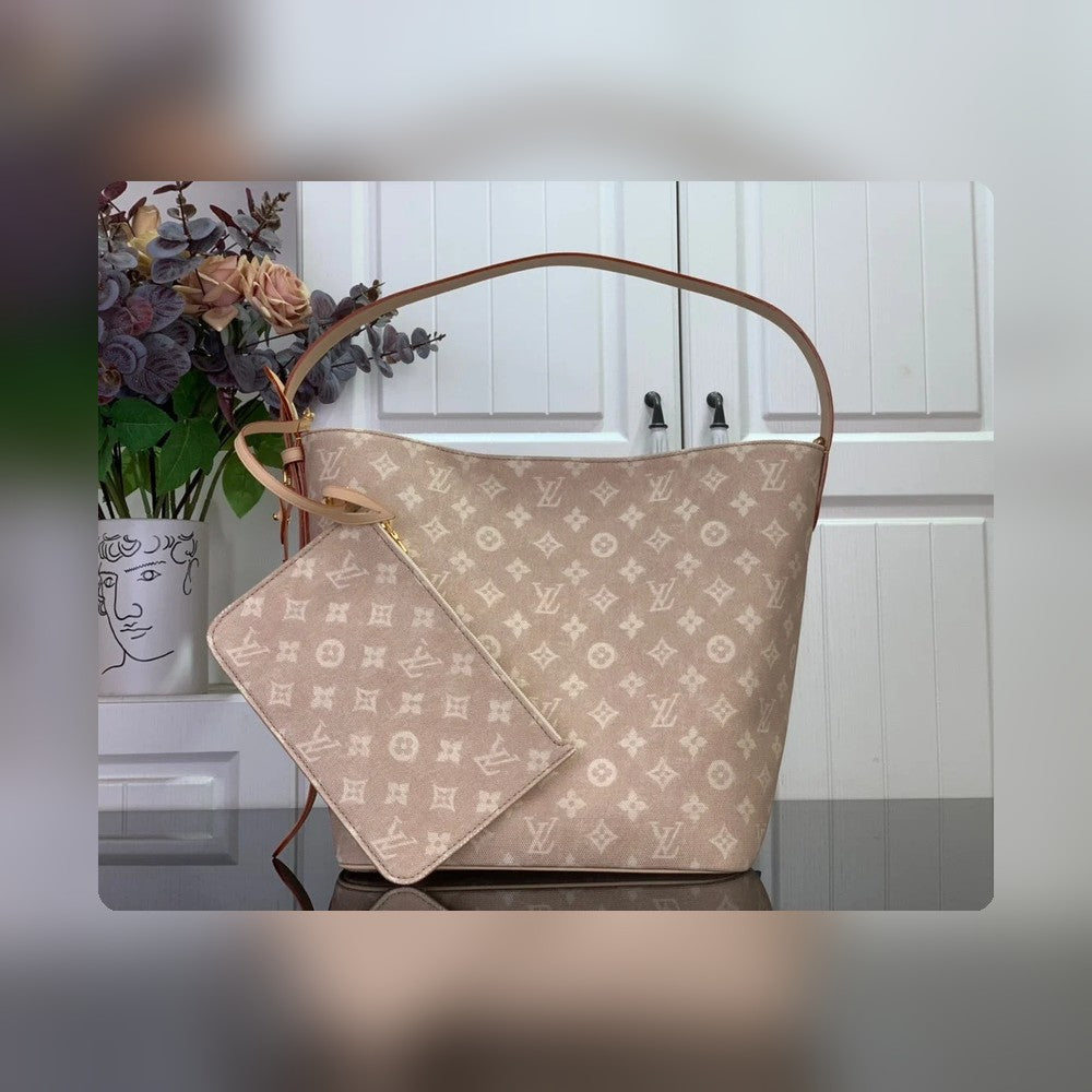 Anum Bags - High-Quality Designer Products for You - AFFORDABLE LUXURY BAGS - 13490