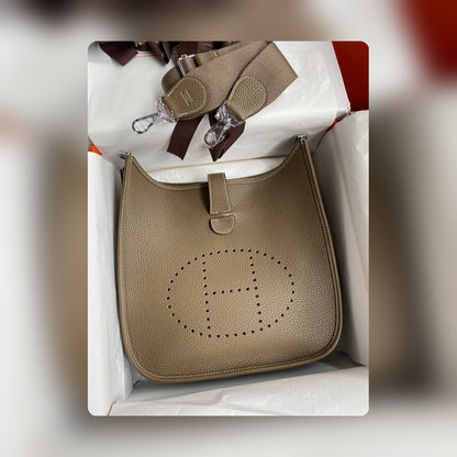 new-luxury-designer-bags-nm23325