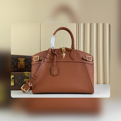 Anum Bags ln Luxury Bag --56240