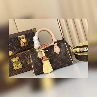 Anum Bags ln Luxury Bag --58530