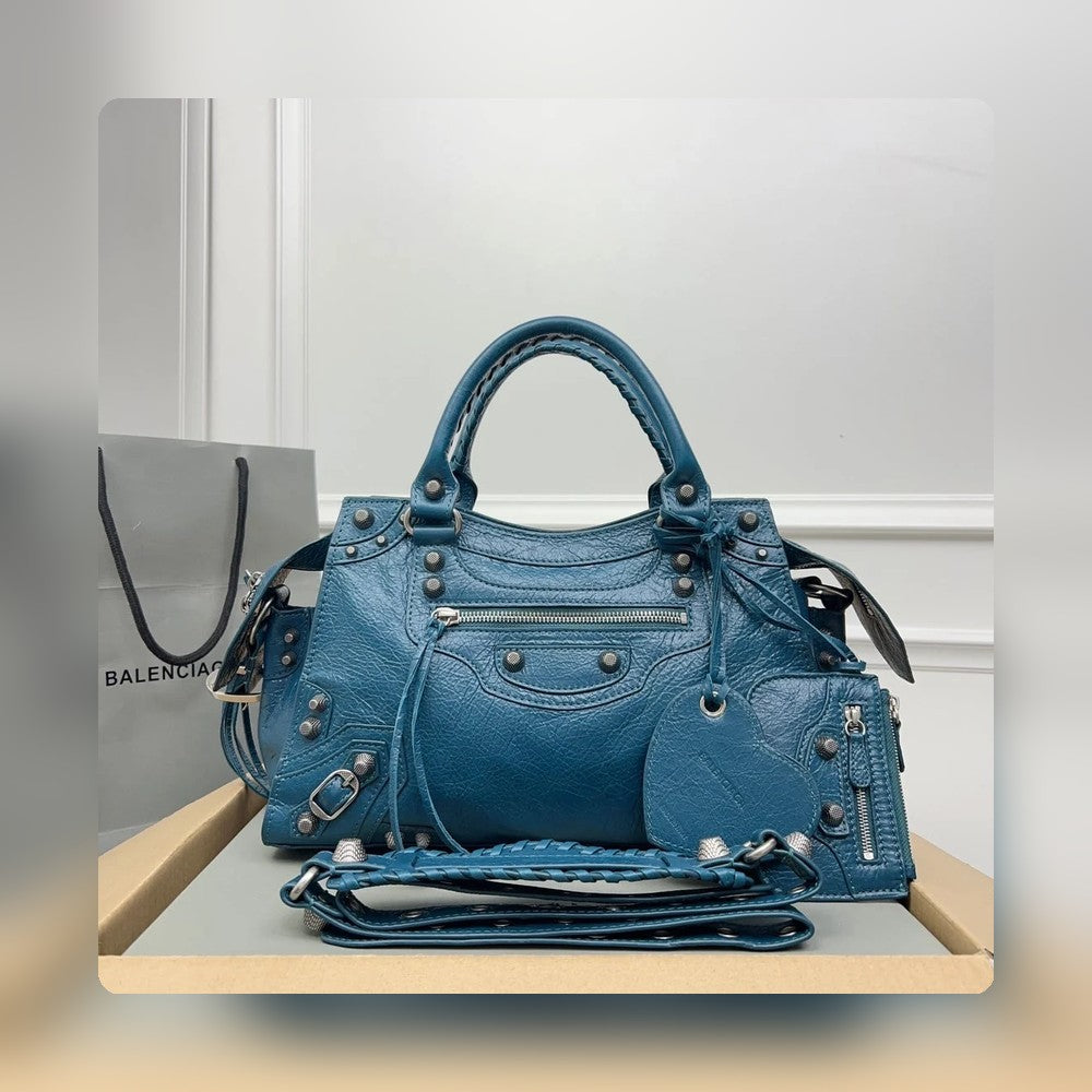new-luxury-designer-bags-nm24283
