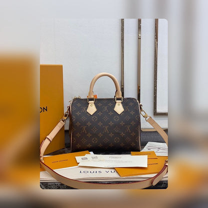 Anum Bags ln Luxury Bag --56139