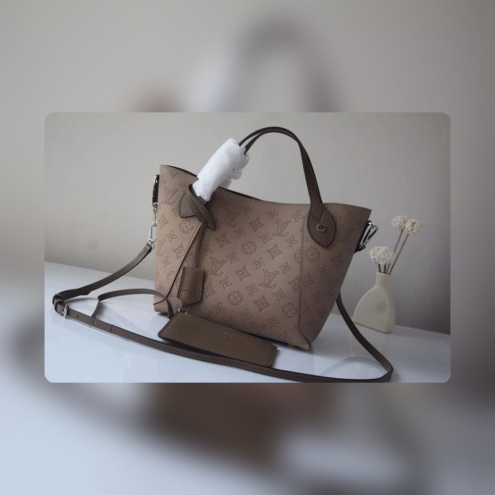 Anum Bags - Best High-End Brands in One Place - AFFORDABLE LUXURY BAGS - 16068