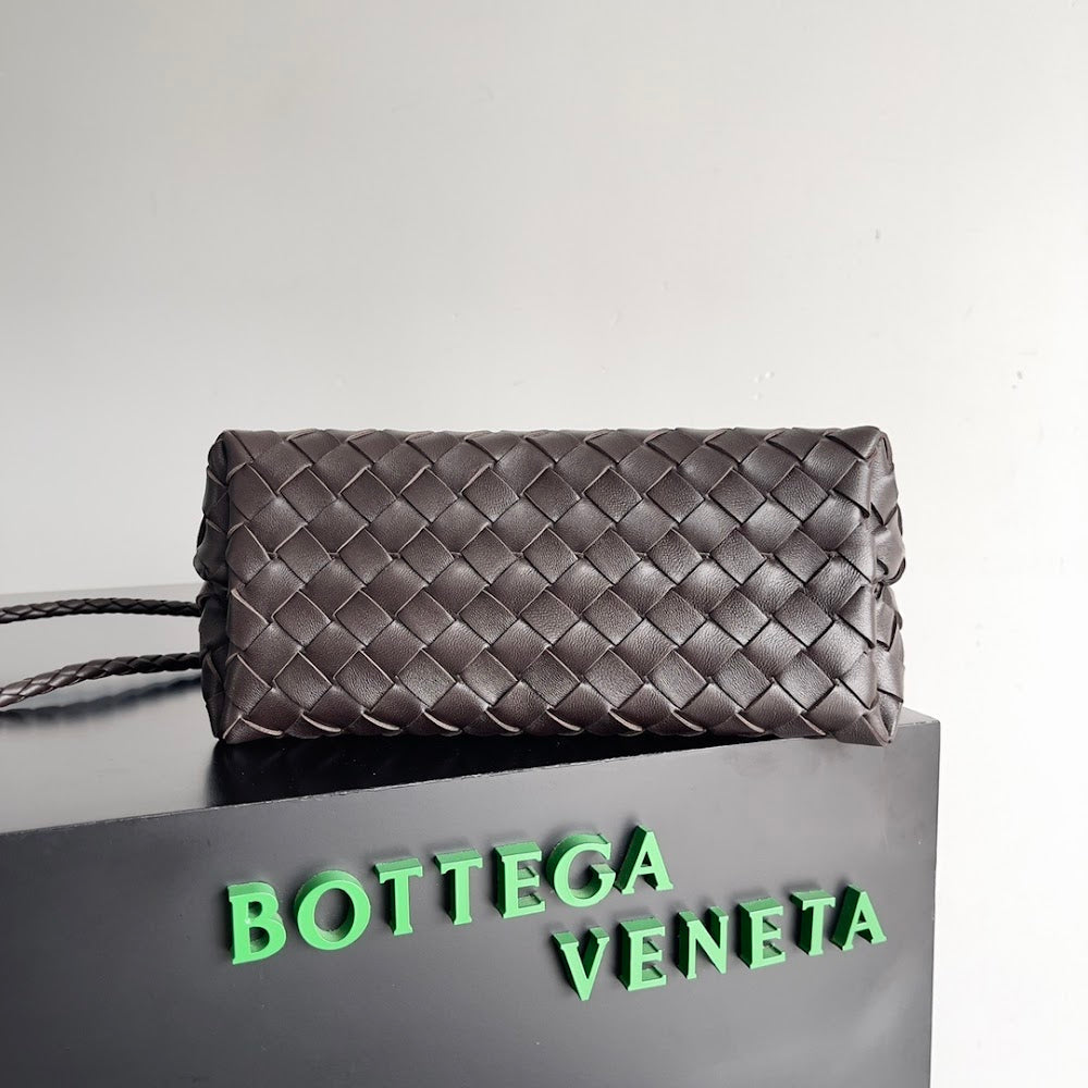new-luxury-designer-bags-nm21238