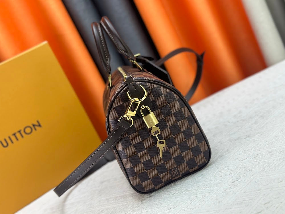 Anum Bags ln Luxury Bag --77303