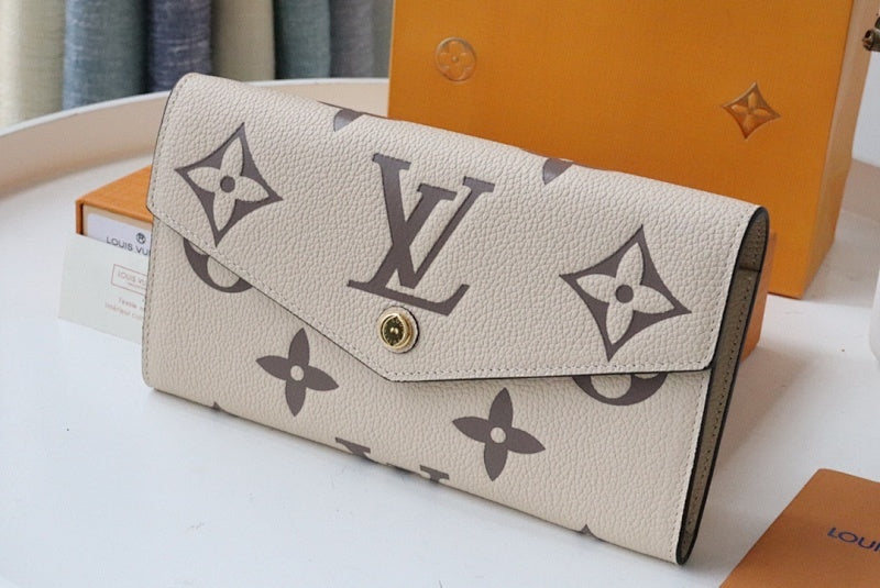 Anum Bags ln Luxury Bag --59872