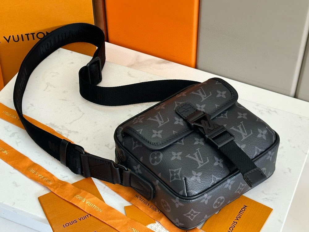 Anum Bags ln Luxury Bag --70848