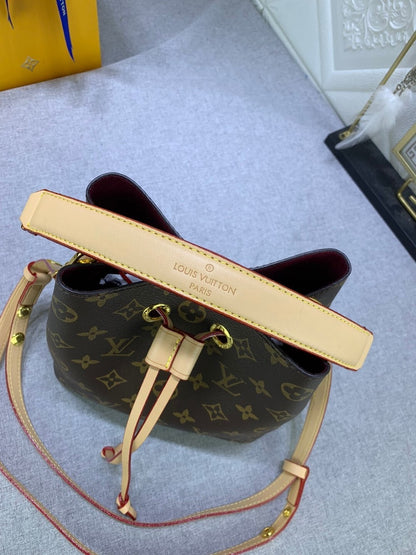 Anum Bags ln Luxury Bag --75811