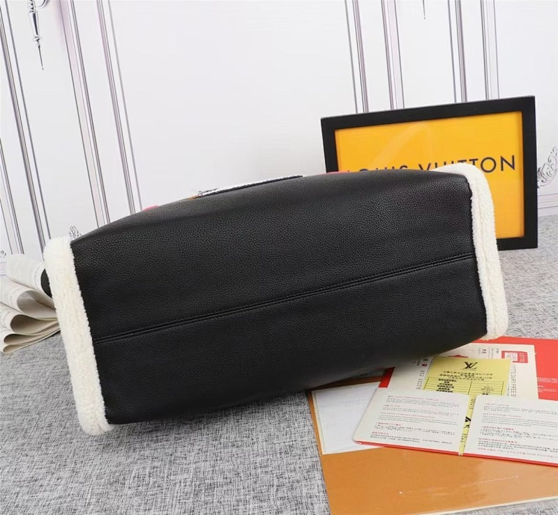 Anum Bags ln Luxury Bag --78161