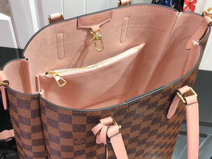 Anum Bags ln Luxury Bag --60529