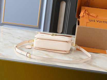 Anum Bags ln Luxury Bag --76950