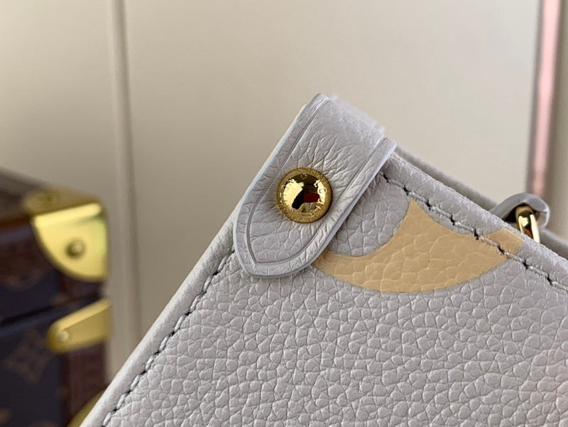 Anum Bags ln Luxury Bag --68163