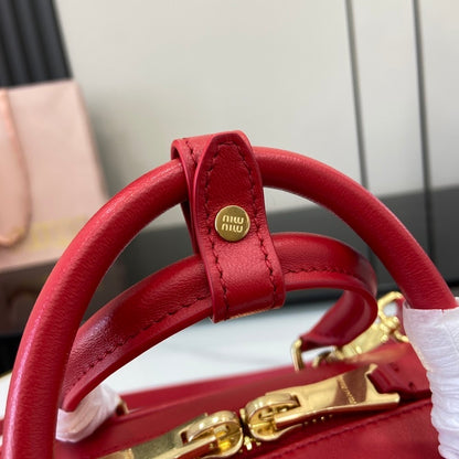 Anum Bags Miun Miun Luxury Bag --122177