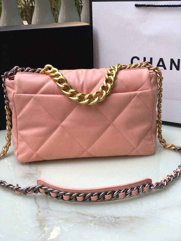 Anum Bags Detail