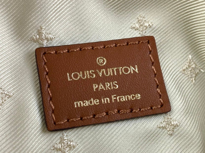 Anum Bags ln Luxury Bag --62001