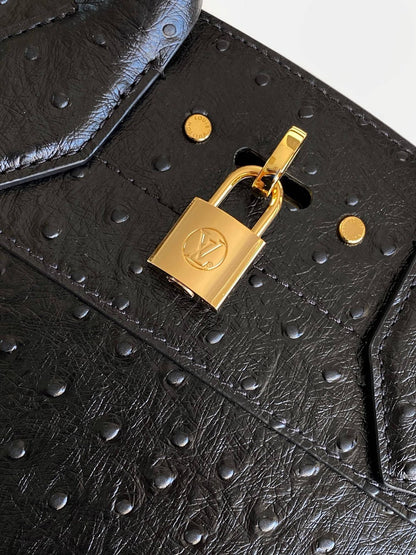 Anum Bags ln Luxury Bag --96180