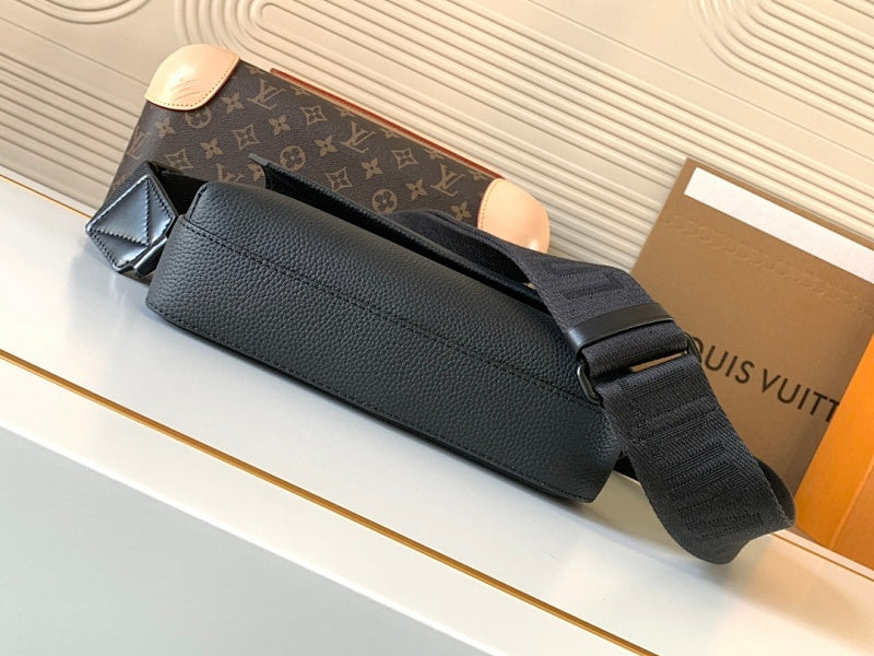 Anum Bags ln Luxury Bag --71010
