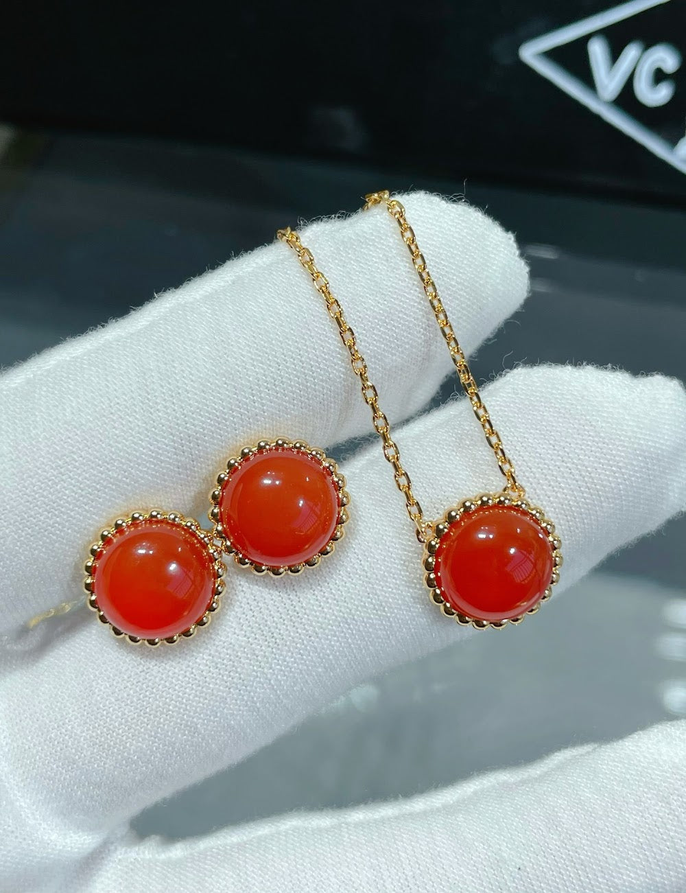 Anum Bags VCA Luxury Jewelry --52090