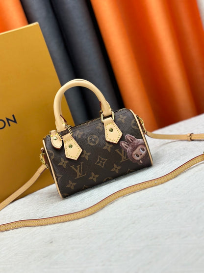 Anum Bags ln Luxury Bag --77193