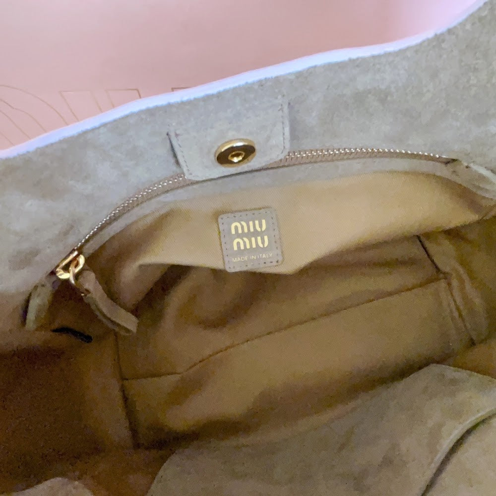 Anum Bags Miun Miun Luxury Bag --122634