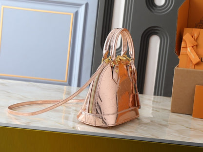 Anum Bags ln Luxury Bag --77681