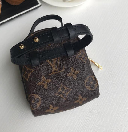 Anum Bags Detail