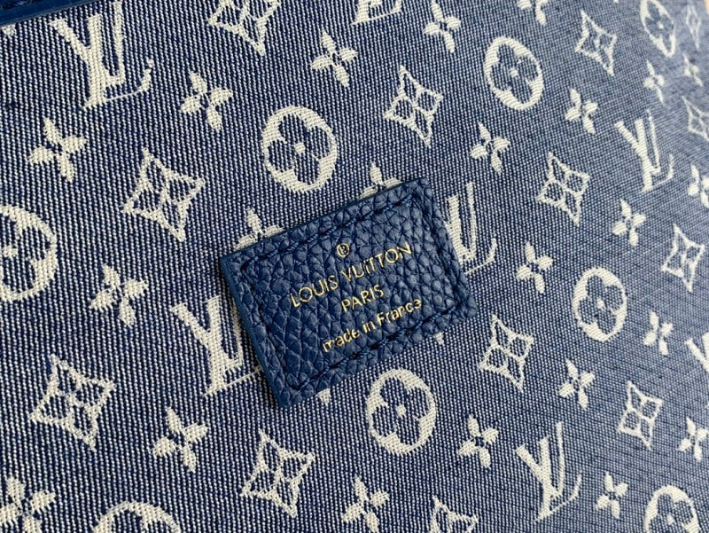 Anum Bags ln Luxury Bag --61362
