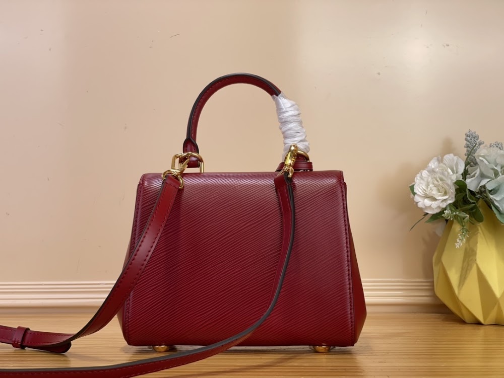 Anum Bags ln Luxury Bag --95542
