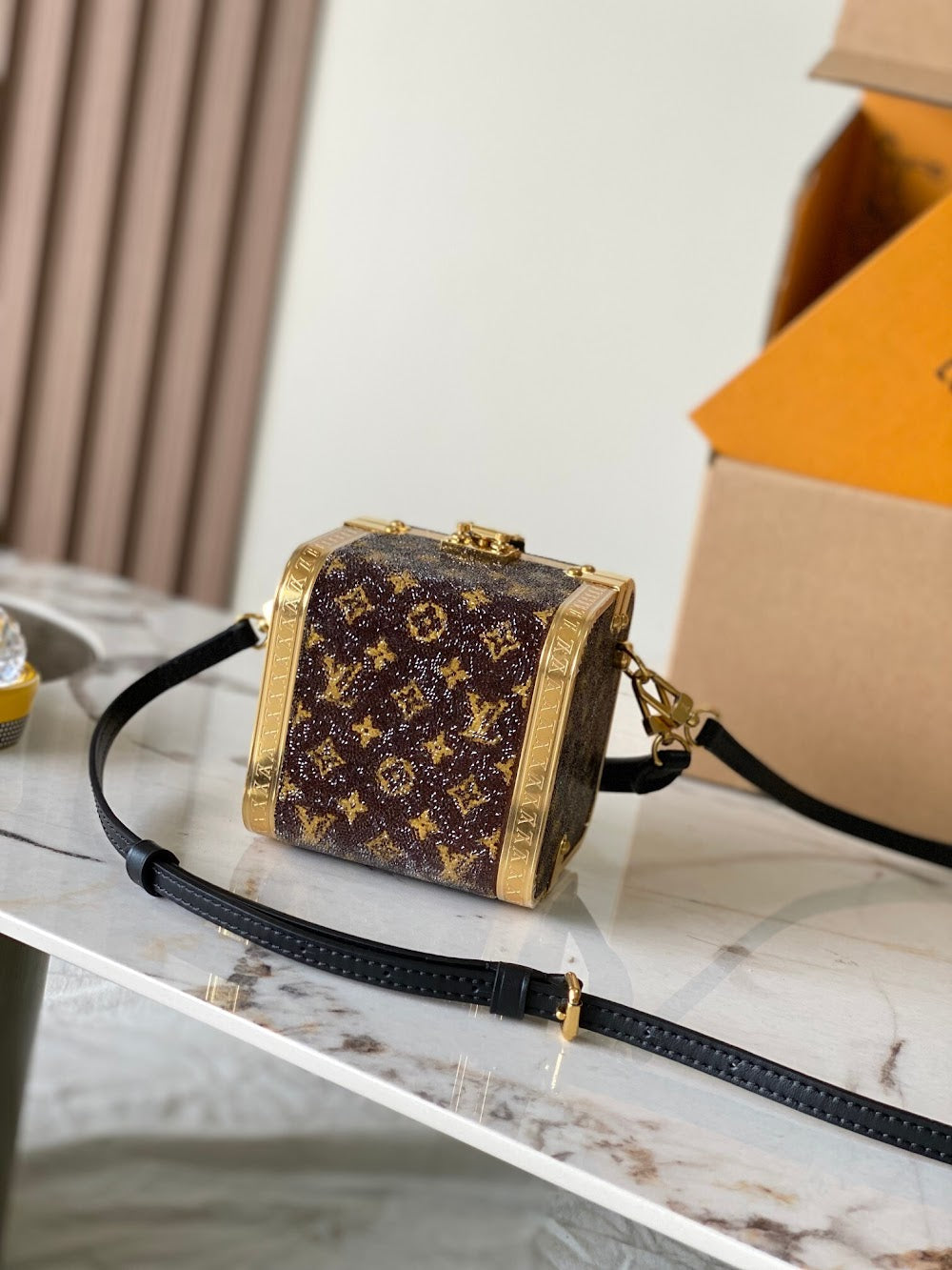 Anum Bags ln Luxury Bag --96782