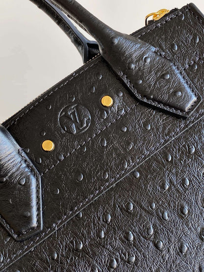 Anum Bags ln Luxury Bag --96182