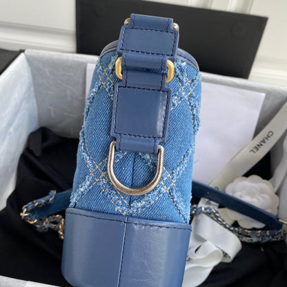 Anum Bags Detail