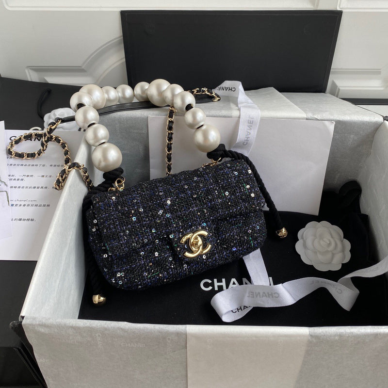 Anum Bags Detail