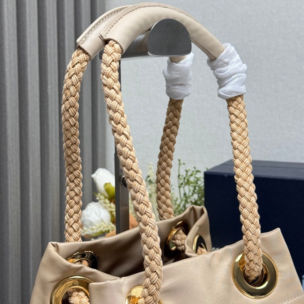 Anum Bags Pradn Luxury Bag --102820