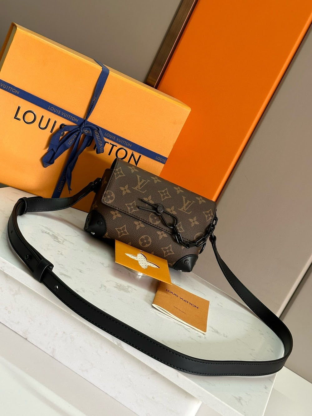 Anum Bags ln Luxury Bag --70470