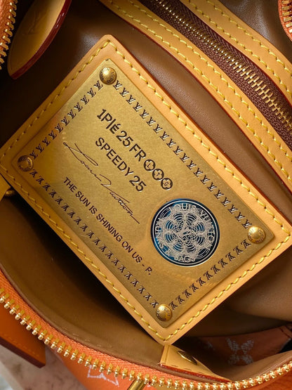 Anum Bags ln Luxury Bag --97197