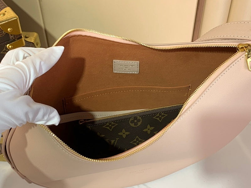 Anum Bags ln Luxury Bag --62764