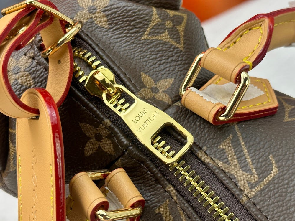 Anum Bags ln Luxury Bag --77626
