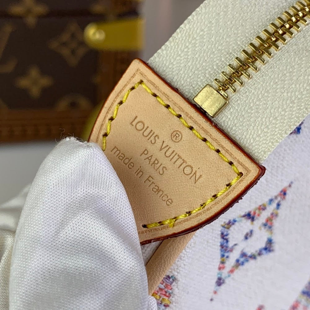 Anum Bags ln Luxury Bag --62330