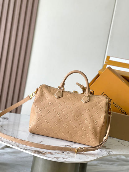 Anum Bags ln Luxury Bag --97211