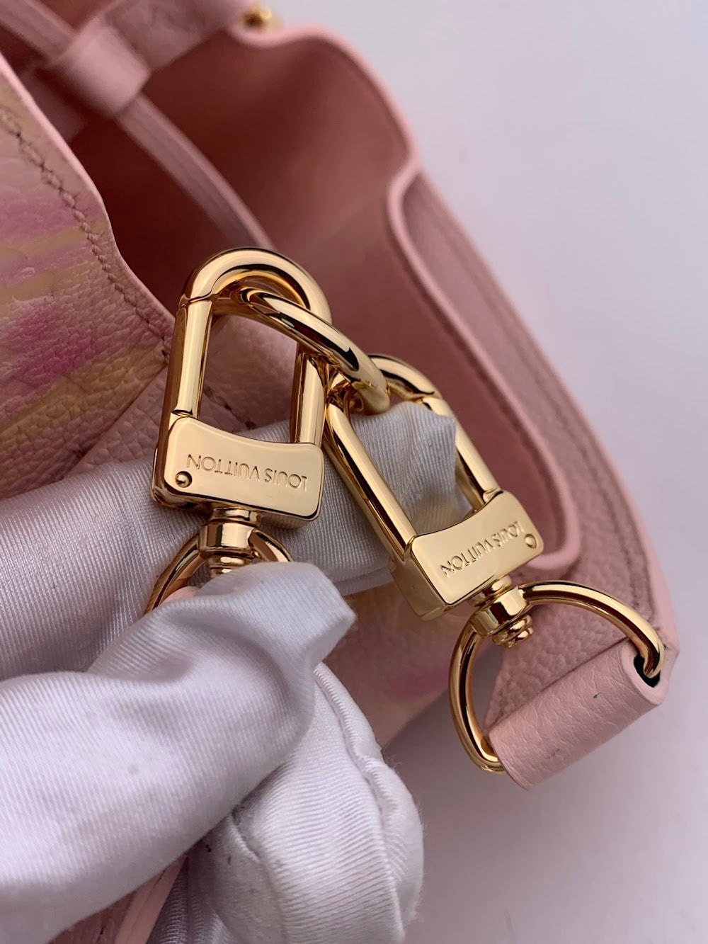 Anum Bags ln Luxury Bag --67579