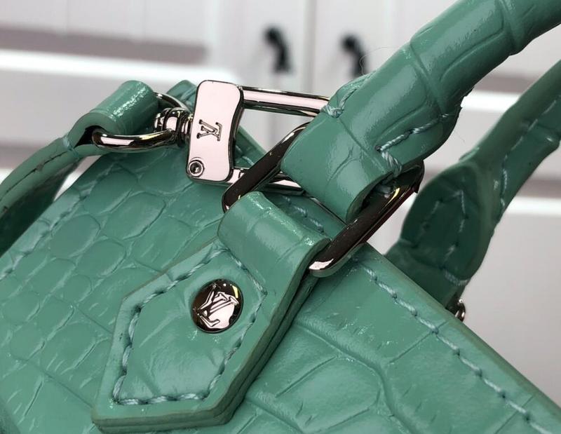 Anum Bags Detail